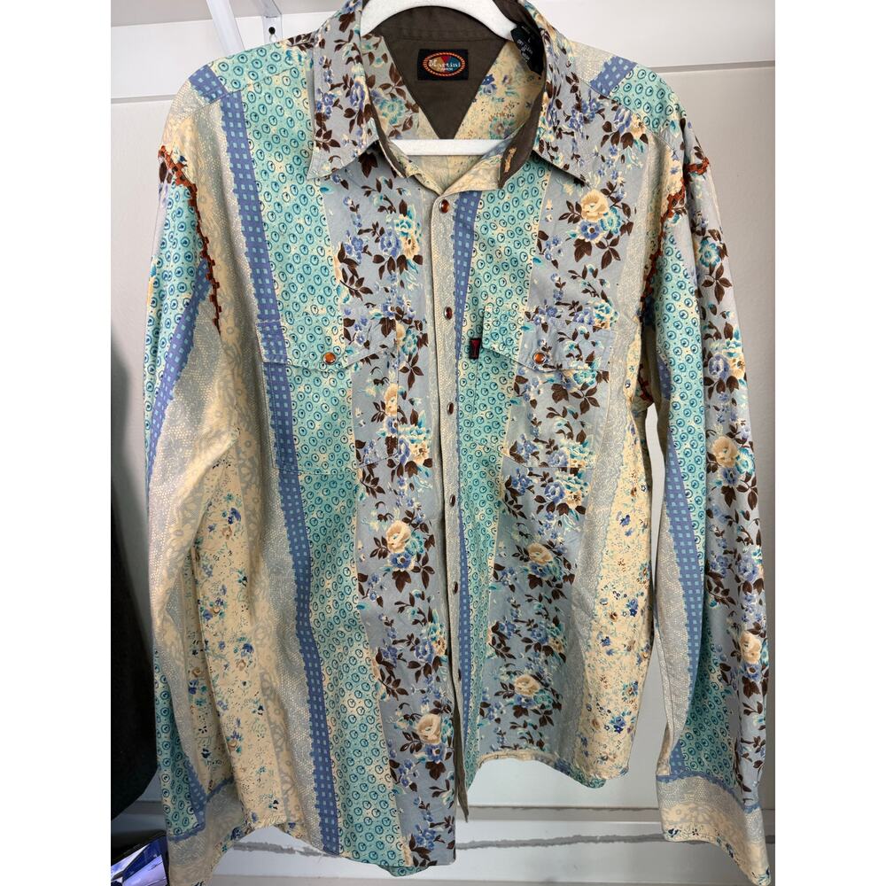 Martini Ranch‎ Floral Pearl Snap Embroirdered Shirt Size Women's Large Western
